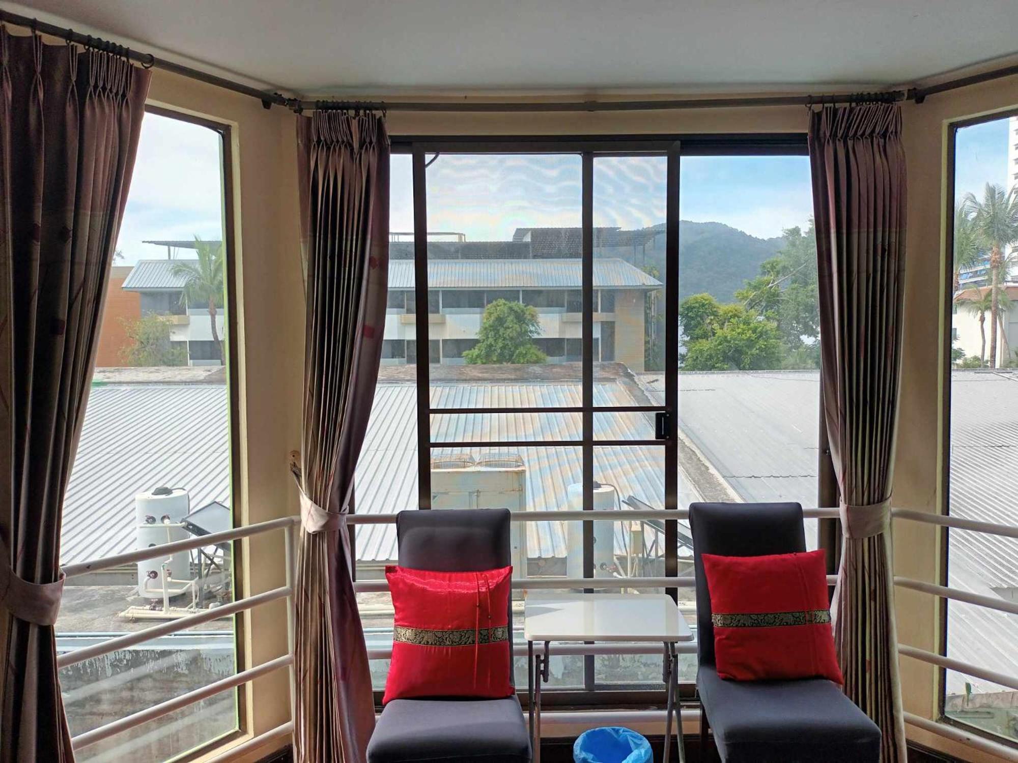 Patong Rose Guest House 50M To Beach Kültér fotó