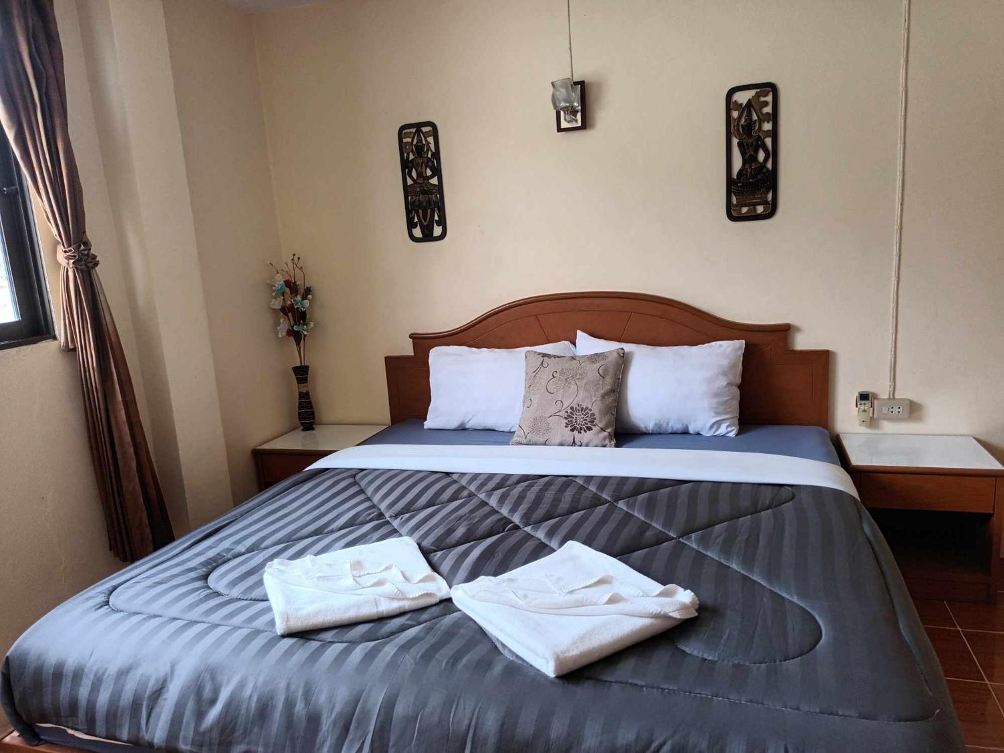 Patong Rose Guest House 50M To Beach Kültér fotó